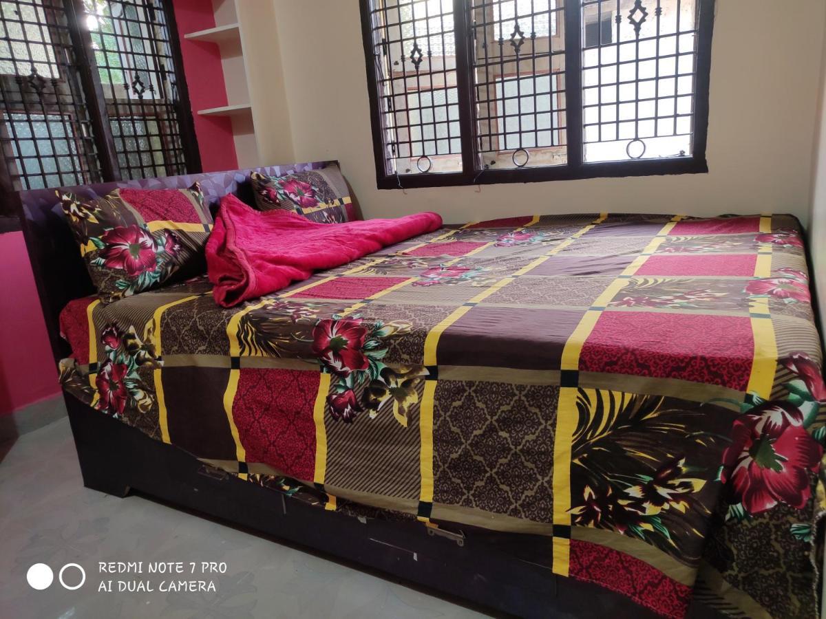 Lohit Homestay Hampi Eksteriør bilde
